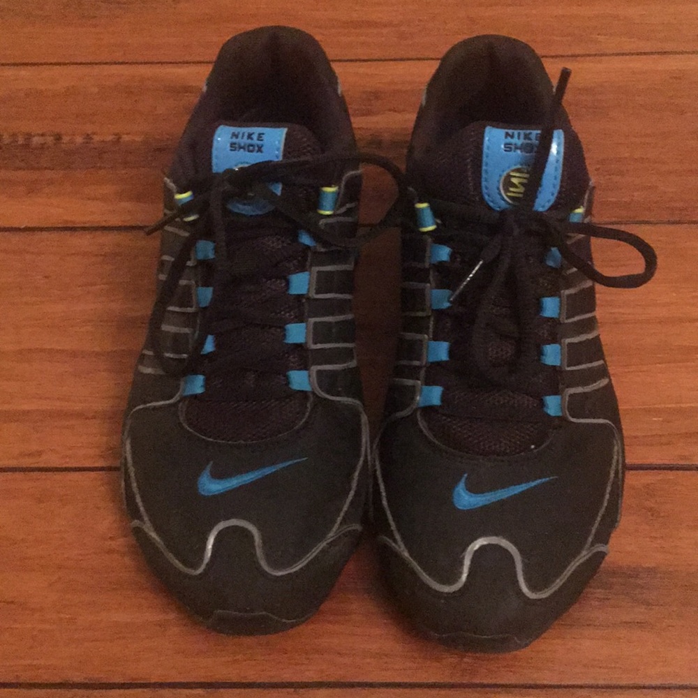 Nike shox